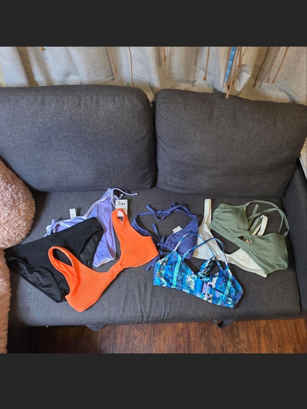 Women’s Mixed Color Bikini Tops and Bottoms Set